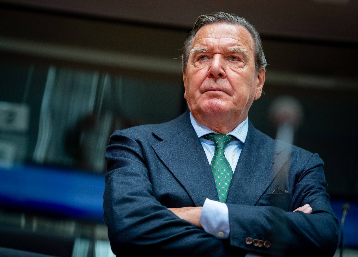 Gerhard Schröder kritisiert Russlands Präsidenten Putin | FAZ
