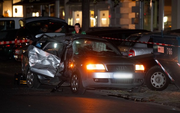 Bild zu: Frau stirbt bei Verfolgungsjagd in Berlin - Bild 1 von 1 - FAZ