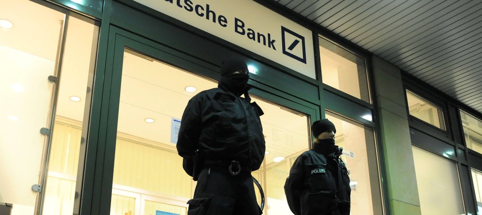 Tater Festgenommen Geiselnahme In Berlin Unblutig Beendet