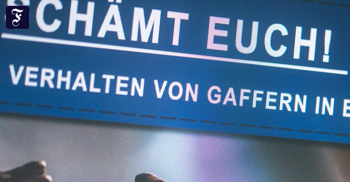 Lasterfahrer stirbt auf A67: Anzeigen gegen sechs Gaffer