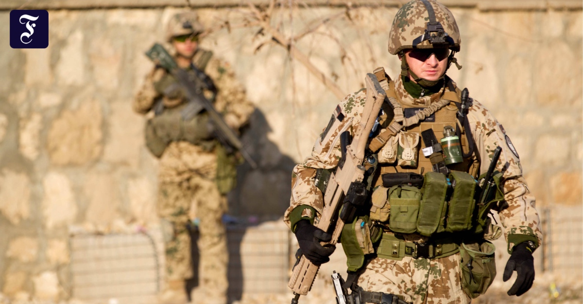 Seite 2 - Arbeitgeber Bundeswehr: Wer will unter die Soldaten? - Beruf - FAZ