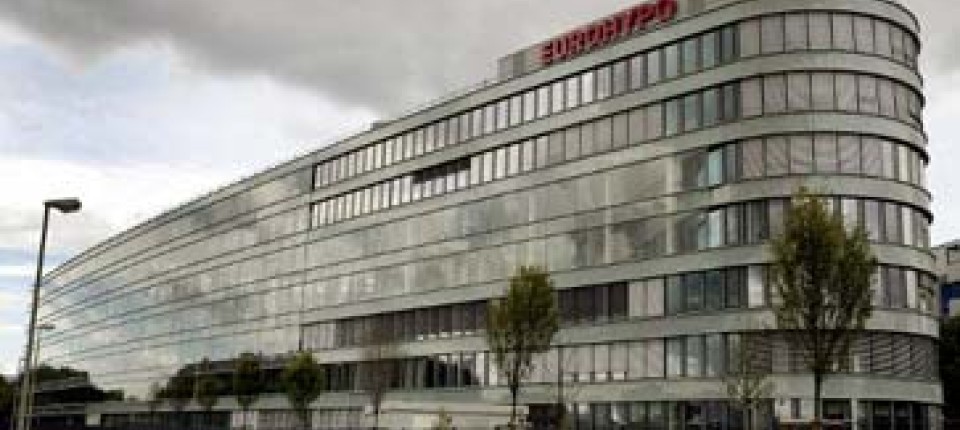 Banken Ubernahme Der Eurohypo Verunsichert Commerzbank Anleger