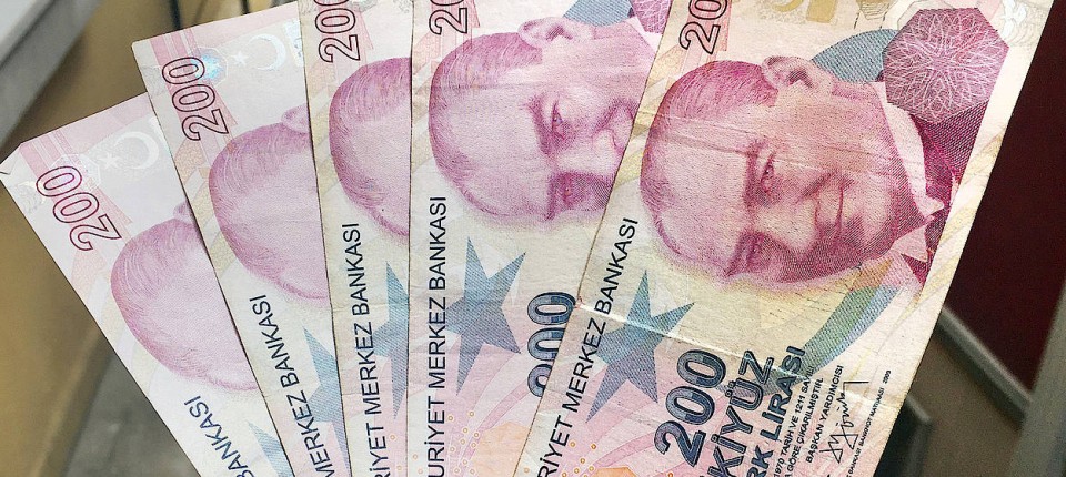 Chefvolkswirt Der Turkischen Notenbank Entlassen