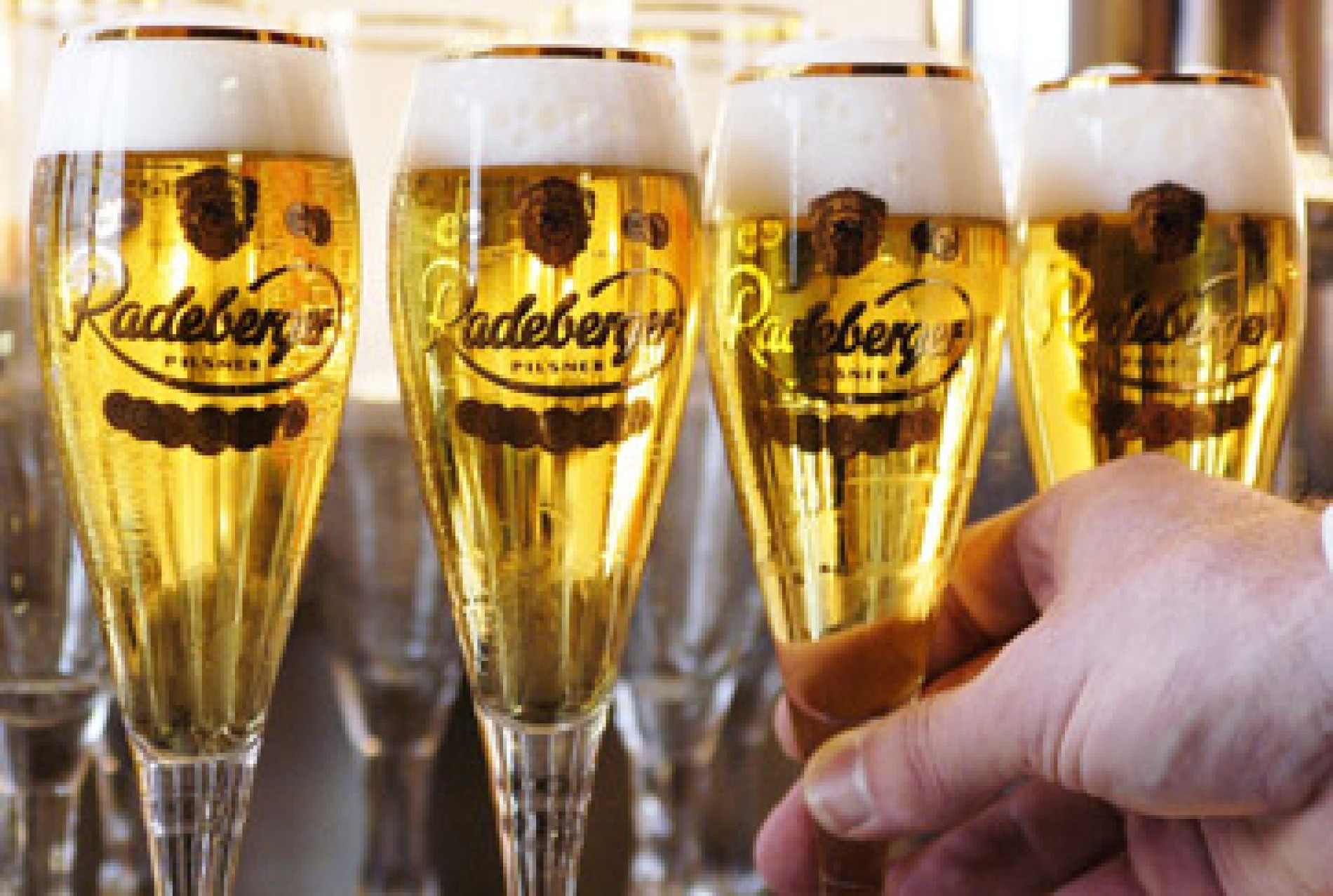 Brauereien Oetker Plant Squeeze Out Bei Radeberger Aktien Faz