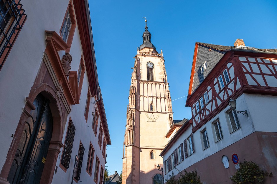 Bilderstrecke zu Gottesdienstbesuch in St.Peter und Paul in Eltville Bild 2 von 2 FAZ