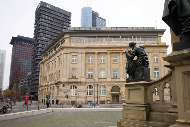 Deutsche Bank Lockt Nicht Nur Depotwechsler An