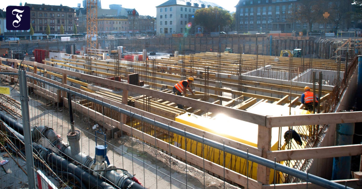 Platz der Deutschen Einheit Im Zentrum Wiesbadens wird betoniert RheinMain FAZ