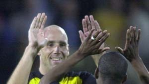 Jan Koller:  Riese auf spielerischem Wege zum Sympathieträger