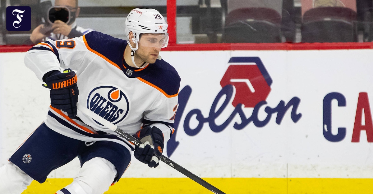 World's best ice hockey players generation of spectators Teller Report