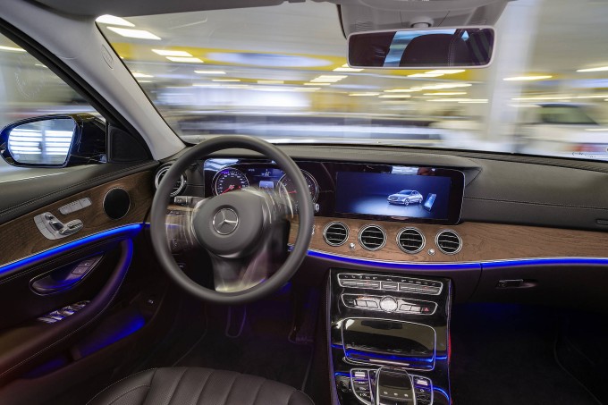 Hands off the wheel: In the parking garage of the Mercedes Museum cars park driverless.  Hands off the wheel: In the parking garage of the Mercedes Museum cars park driverless.