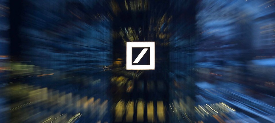 Deutsche Bank Ezb Plant Uberprufung Der Aktionare