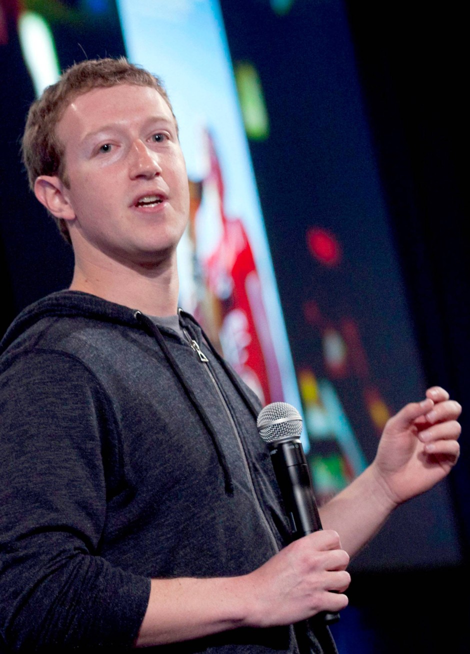 Bild zu: Facebook-Gründer Zuckerberg steckt Millionen in Schul-Computer - Bild 1 von 1 - FAZ