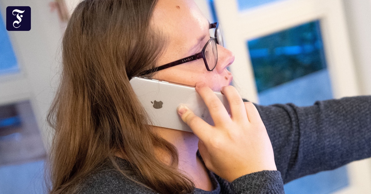 Mobile phone tariffs German mobile phone prices in the middle internationally Teller Report