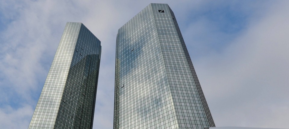 Usa Weiten Ermittlungen Wegen Geldwasche Gegen Deutsche Bank Aus