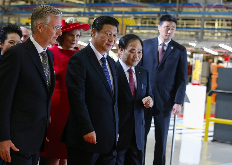 Bild zu Li Shufu Daimlers neuer Großaktionär kommt ins Kanzleramt