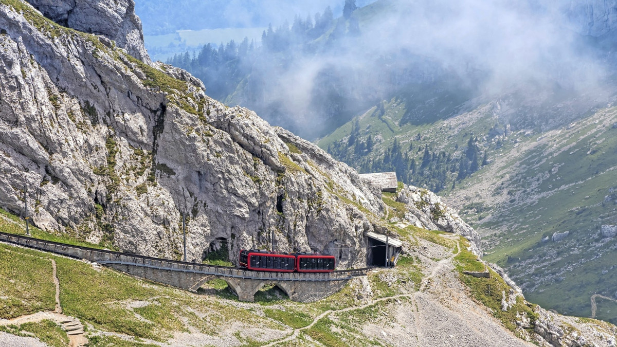 Die Schweiz und die NS-Zeit: Drachen im Hochgebirge