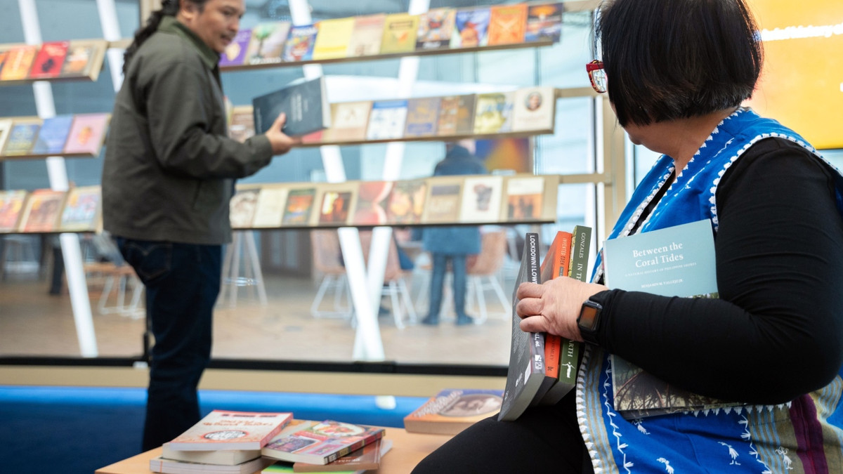 Das Wiedersehen, das internationale Branchentreffen und das bunte Programm für Besucher sorgen für Optimismus und Vorfreude auf die Frankfurter Buchmesse. - Frank Röth