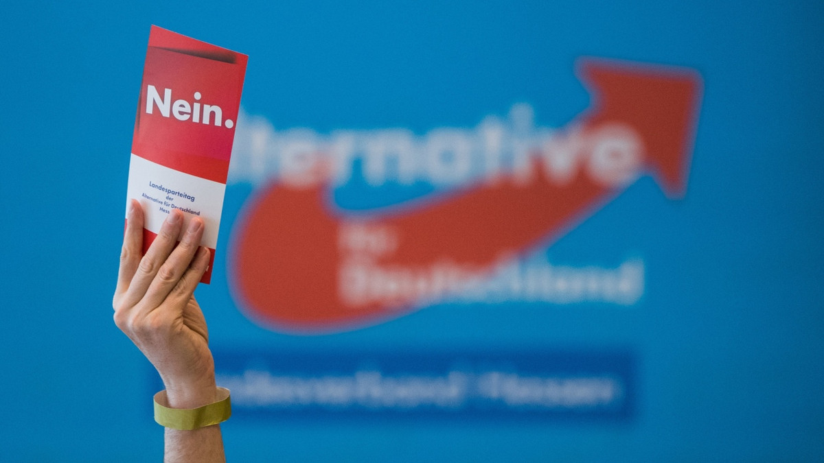 AfD-Jugend in Gießen: Eine Belastung für Stadt und Händler AfD-Jugend in Gießen: Eine Belastung für Stadt und Händler