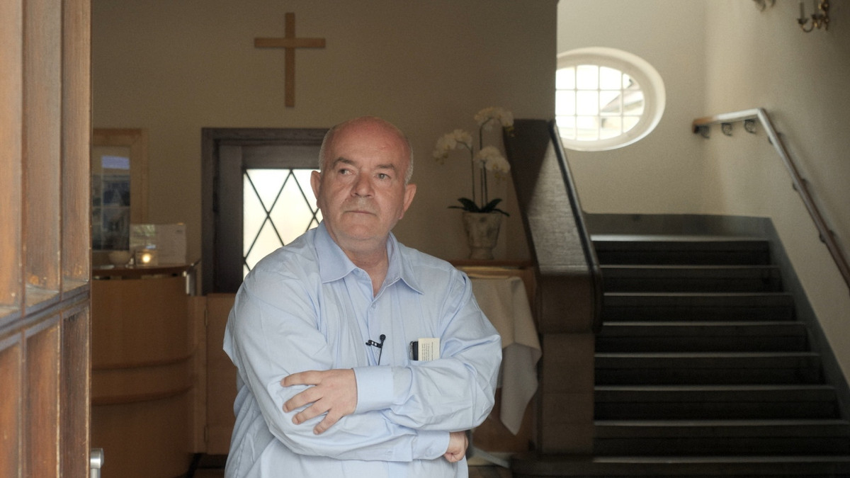 Doku „Die Kinder aus Korntal“: „Wir sind mit der Bibel großgeprügelt worden“ Doku „Die Kinder aus Korntal“: „Wir sind mit der Bibel großgeprügelt worden“