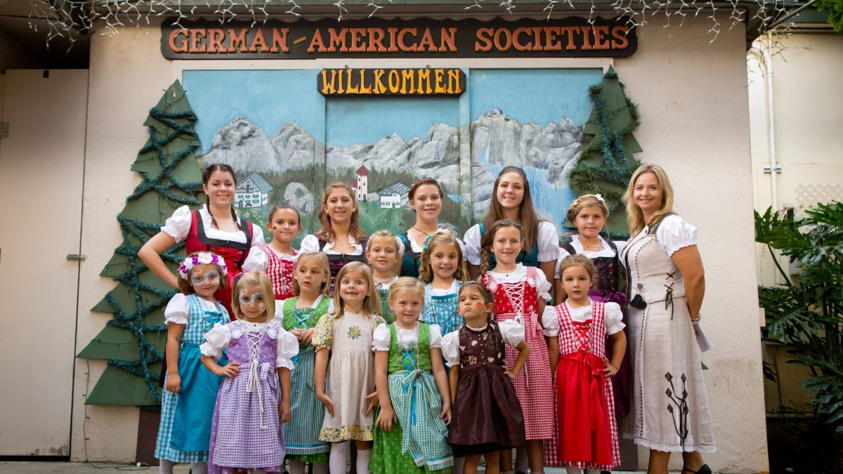 Herkunft als Folklore: Trinken und Trachten auf Bayerisch: Das liebt man in den USA