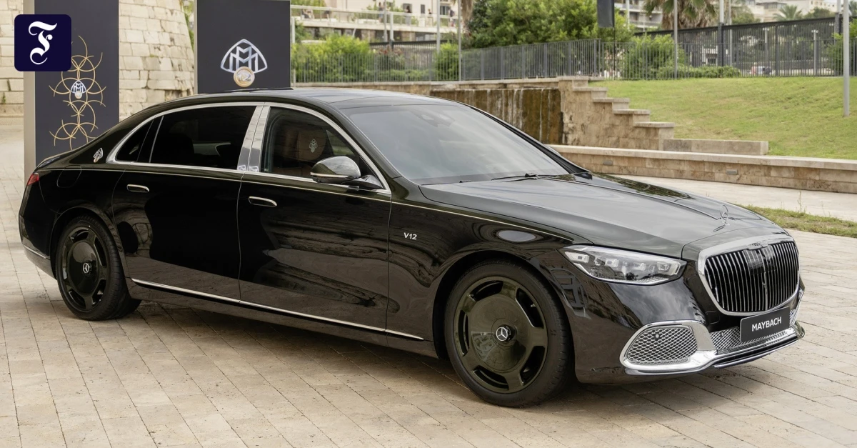Maybach-V12-Edition-Schampus-im-Dutzend