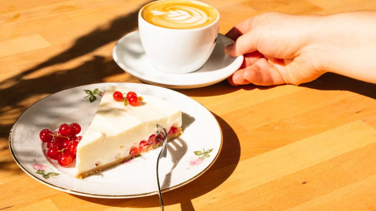 Kaffee und Kuchen: Das letzte Stück besser stehen lassen. - Nerea Lakuntza