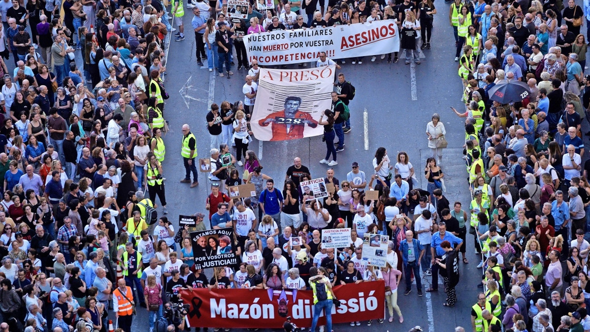 Katastrophe von Valencia: Nach der Flut bleibt die Wut Katastrophe von Valencia: Nach der Flut bleibt die Wut