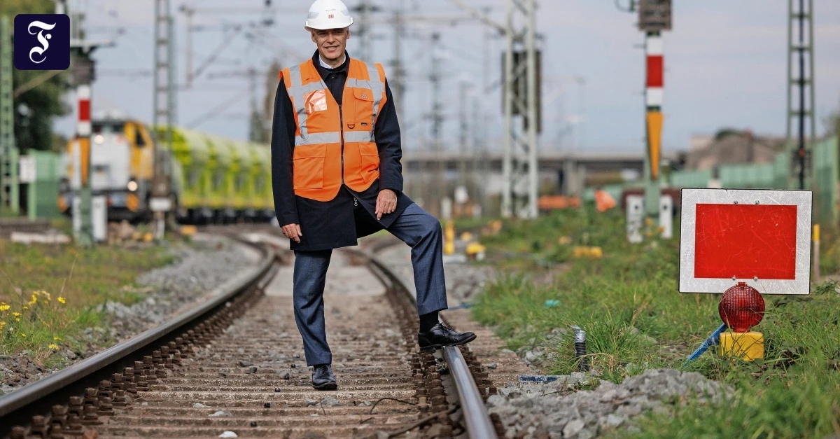 Umbau-in-der-F-hrung-Der-ausgebremste-Bahnsanierer