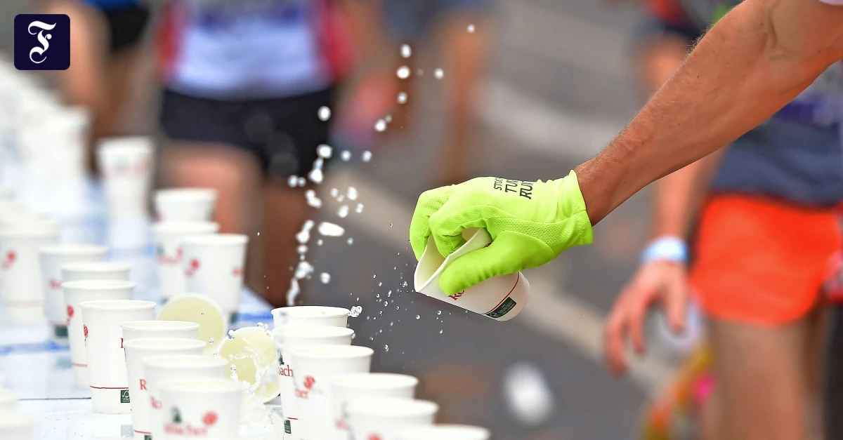 Wasser, Becher, Teamgeist: Die stillen Helden des Frankfurt-Marathons