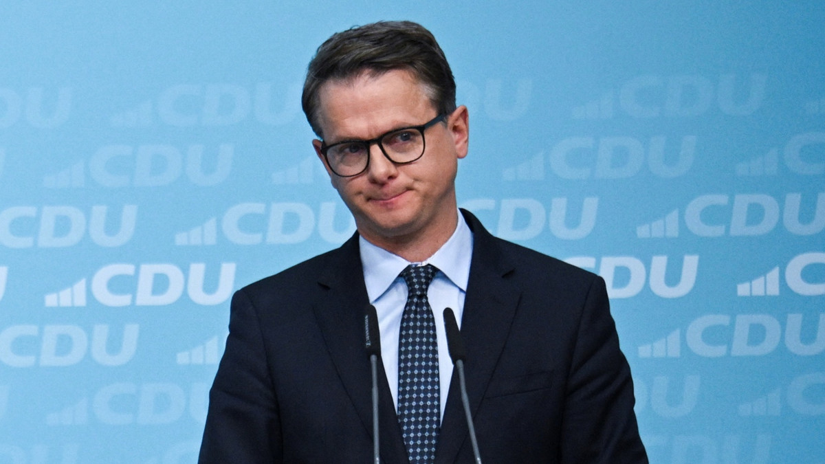 Liveblog Bundespolitik: Linnemann kritisiert „Scheindebatte“ in der Union über Abschiebungen nach Syrien