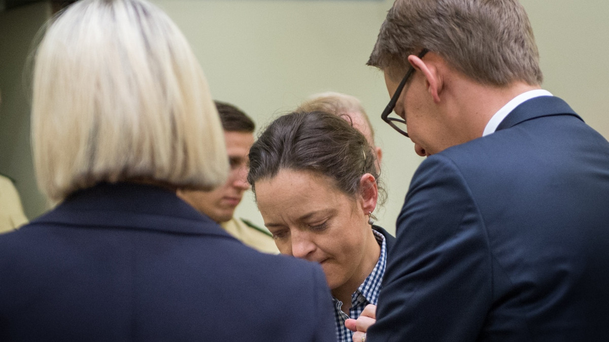 Grundgesetzänderung: Länder fordern besseren Schutz von Anwälten Grundgesetzänderung: Länder fordern besseren Schutz von Anwälten