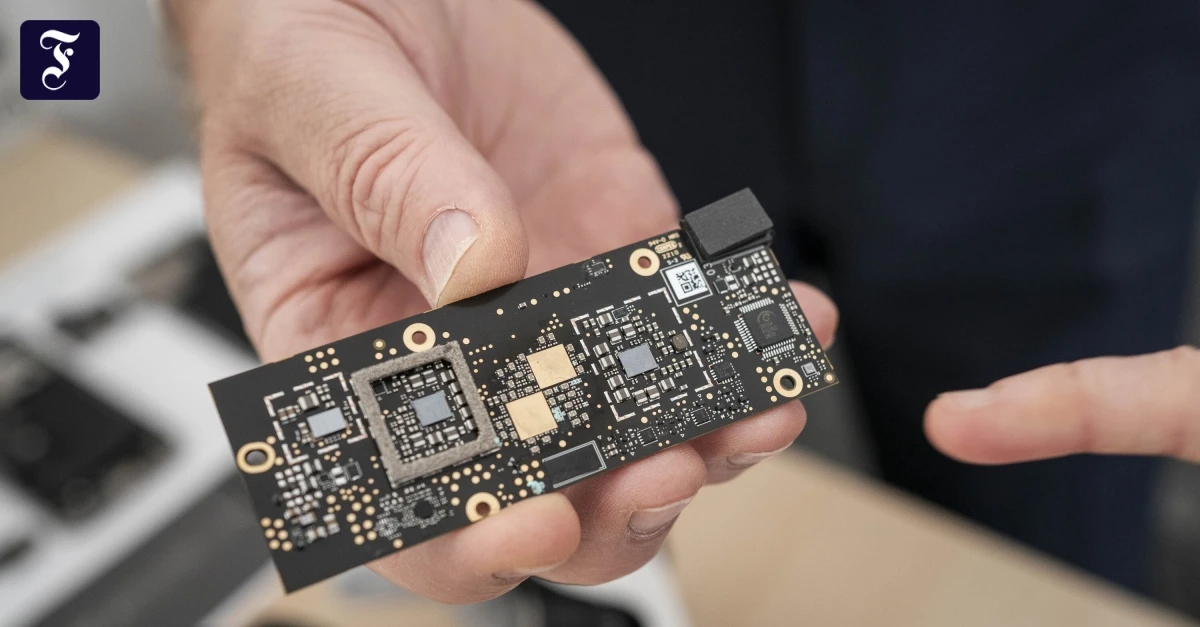 Autoindustrie unter Druck: Wie lange reichen die Chips noch?