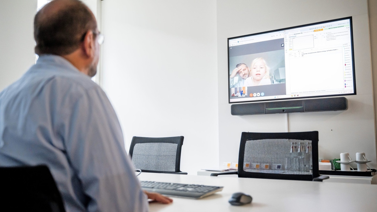 Krank am Wochenende: Videosprechstunde für Kinder entlastet Eltern und Ärzte