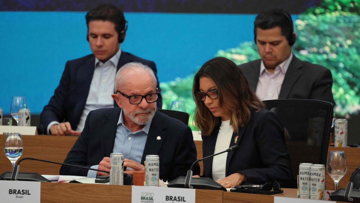 Klimakonferenz in Belém: Präsident Lula stellt Tropenwald-Fonds vor