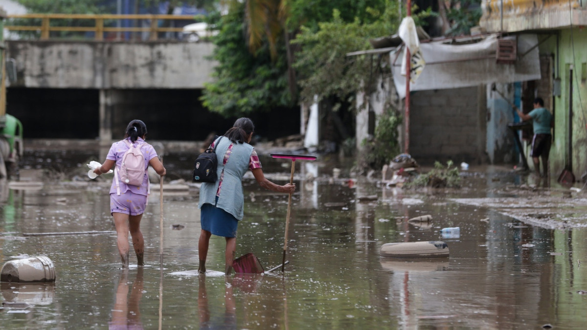 Heavy Rain in Mexico: More than 40 Dead and Many Missing After Severe Weather