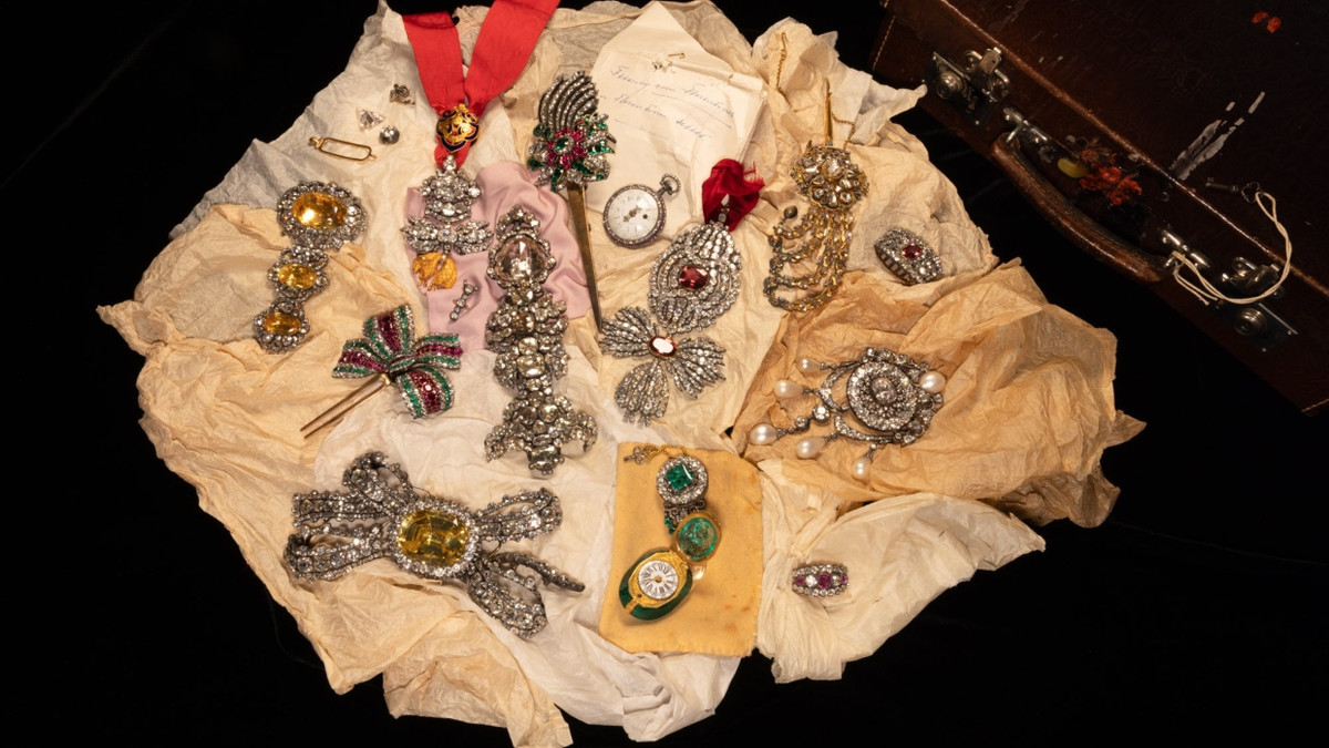 In Bankschließfach: Verschollen geglaubter Familienschatz der Habsburger aufgetaucht