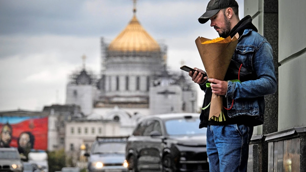 Putin setzt auf „Max“: Wie Russland auf dem Smartphone mitliest