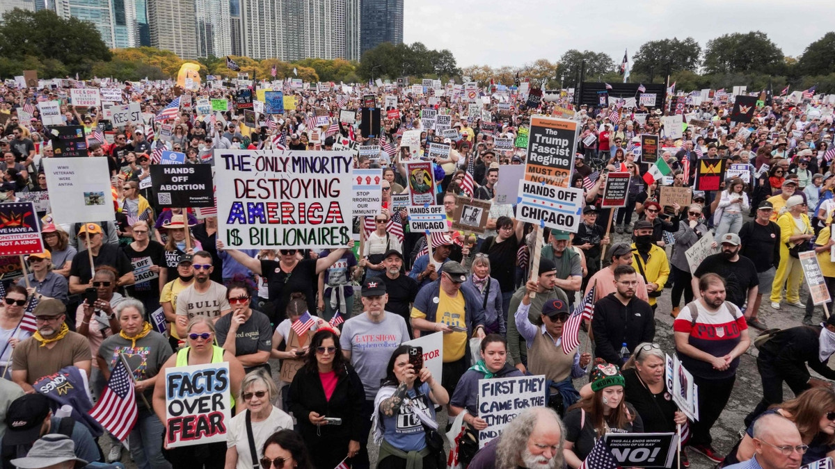 Die „No Kings“-Proteste am Samstag in Chicago - AFP