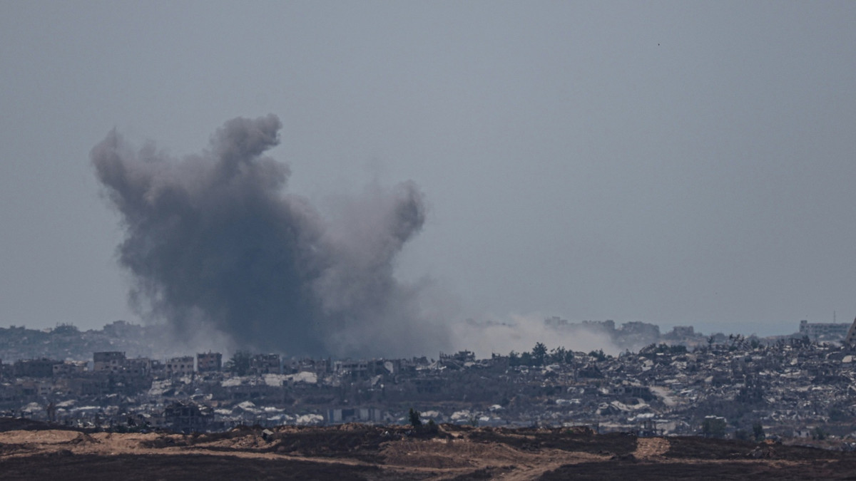 Ein israelischer Angriff auf die Stadt Beit Lahia im Norden des Gazastreifens im Juli (Symbolbild) - dpa