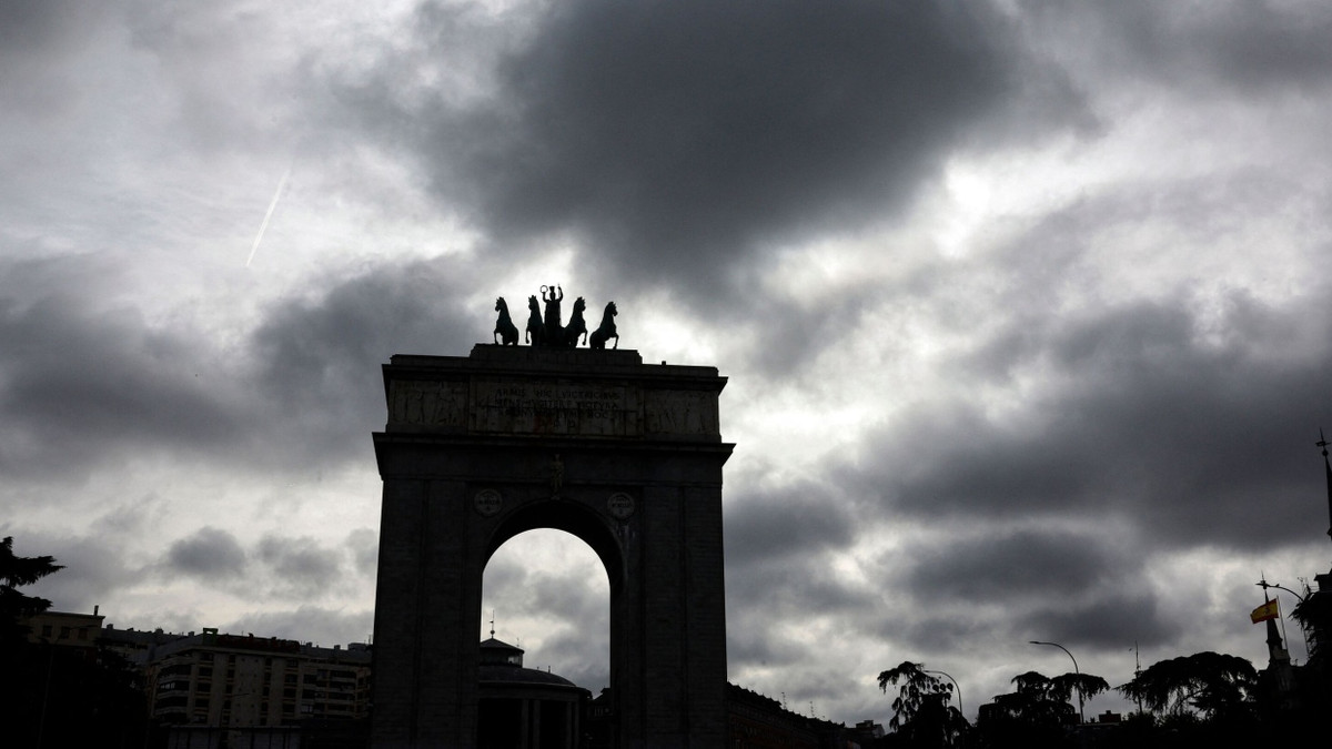 Francos 50. Todestag: Manche fänden eine Diktatur gar nicht so schlecht Francos 50. Todestag: Manche fänden eine Diktatur gar nicht so schlecht