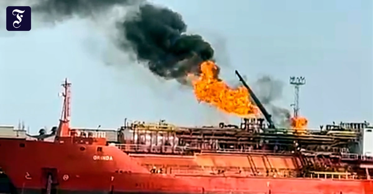 Krieg-in-der-Ukraine-Russischer-Angriff-trifft-t-rkischen-Fl-ssiggas-Tanker