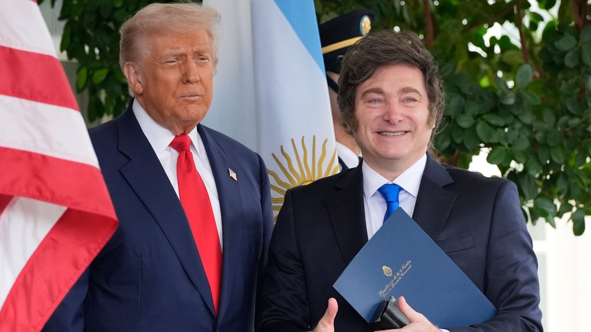 Gläubiger und Schuldner: Argentiniens Präsident Javier Milei zu Gast beim amerikanischen Präsidenten Donald Trump - dpa