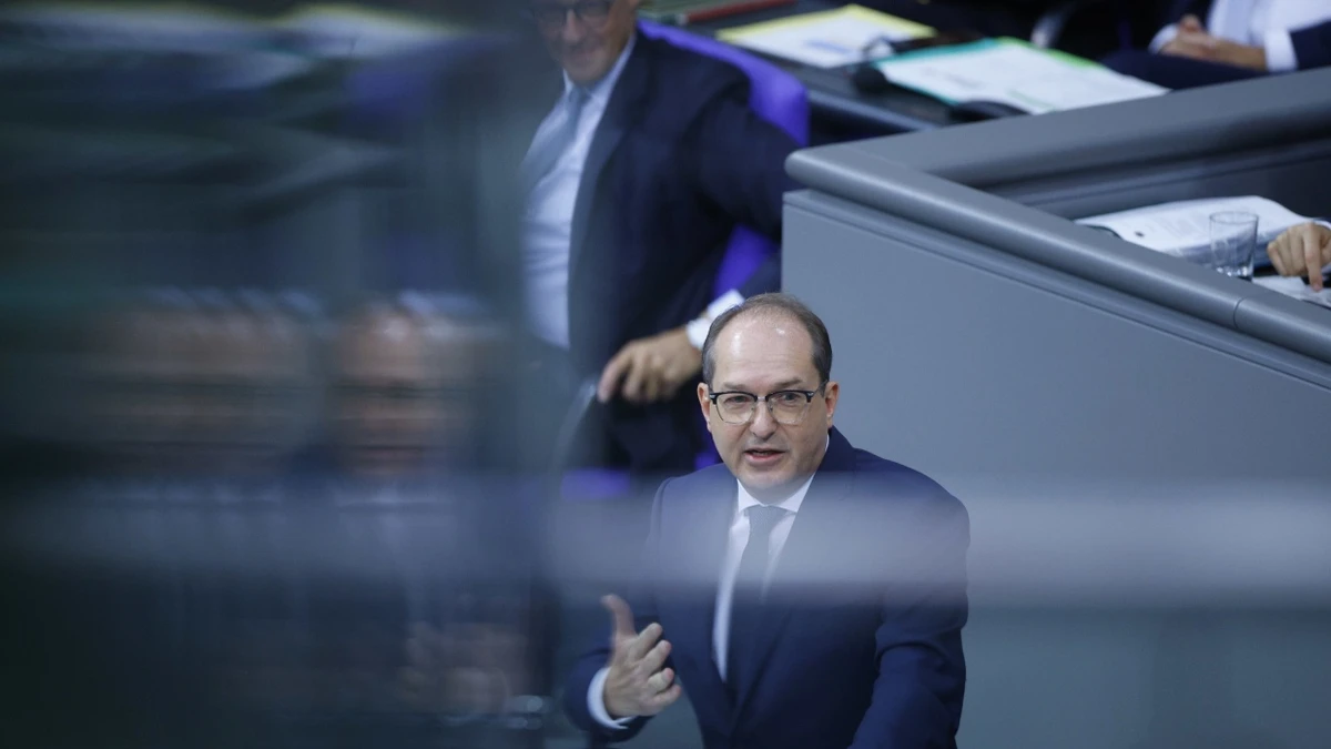 Liveblog Bundespolitik: Dobrindt will Migrationskurs trotz Kritik fortsetzen