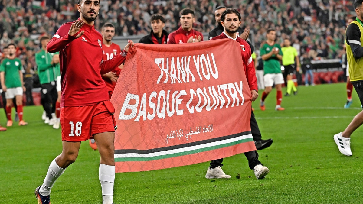 Palästinas Nationalteam: Das politischste „Länderspiel“ des Jahres Palästinas Nationalteam: Das politischste „Länderspiel“ des Jahres