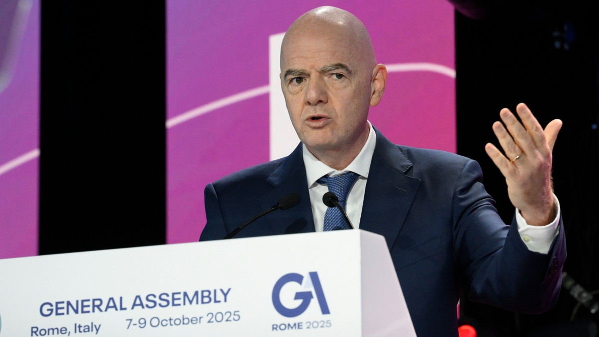 WM-Qualifikation: Vor Israel-Spiel in Norwegen: Infantino appelliert an Fans