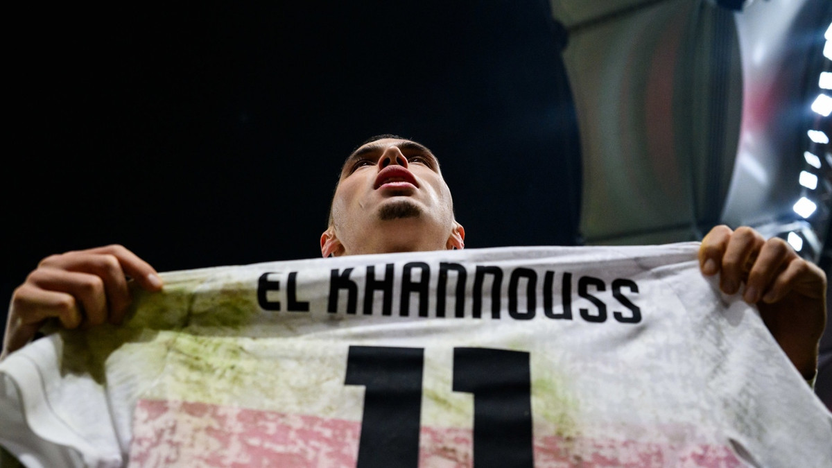 Sieg gegen Feyenoord: Stuttgart jubelt spät in der Europa League Sieg gegen Feyenoord: Stuttgart jubelt spät in der Europa League