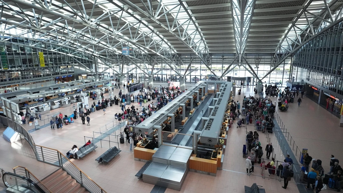 Luftfahrt: Am Flughafen Hamburg geht das Kerosin aus
