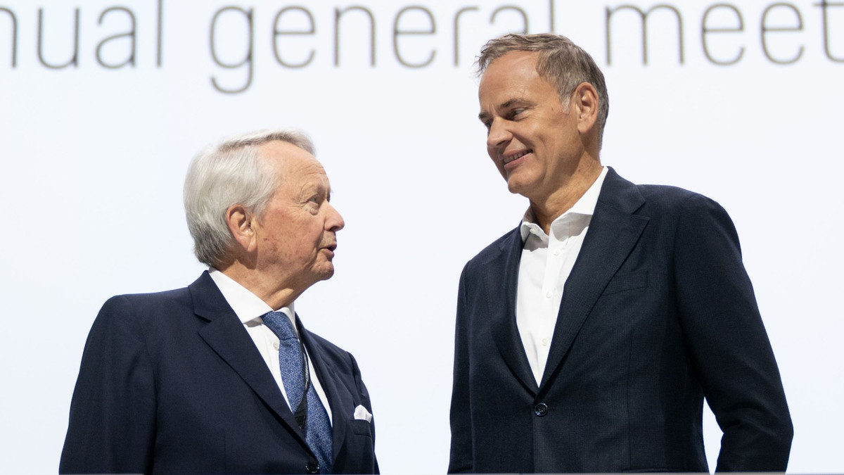 Entscheider im VW-Konzern: Oliver Blume und Wolfgang Porsche - dpa