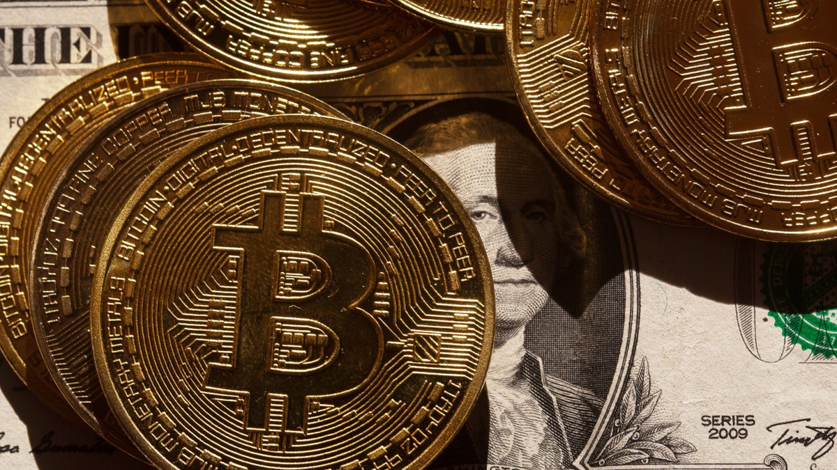 Digitale Vermögenswerte: Prager Notenbank investiert erstmals in Bitcoin und KI Digitale Vermögenswerte: Prager Notenbank investiert erstmals in Bitcoin und KI