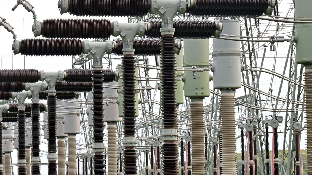 Für die Energiewende: Mega-Stromtrasse zwischen Erfurt und Leipzig geht ans Netz